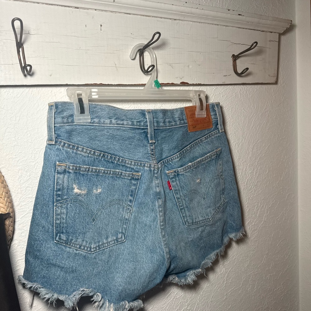 Levi's Women's Light Wash Frayed Denim Cutoff Shorts